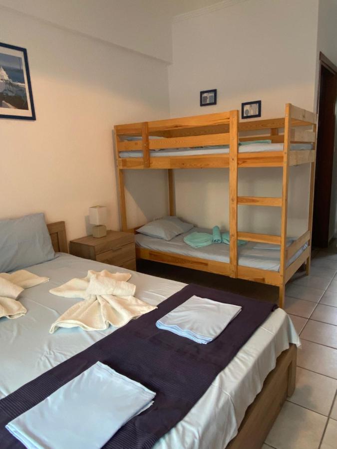 Jenny'S Holiday Villas Полихроно Екстериор снимка
